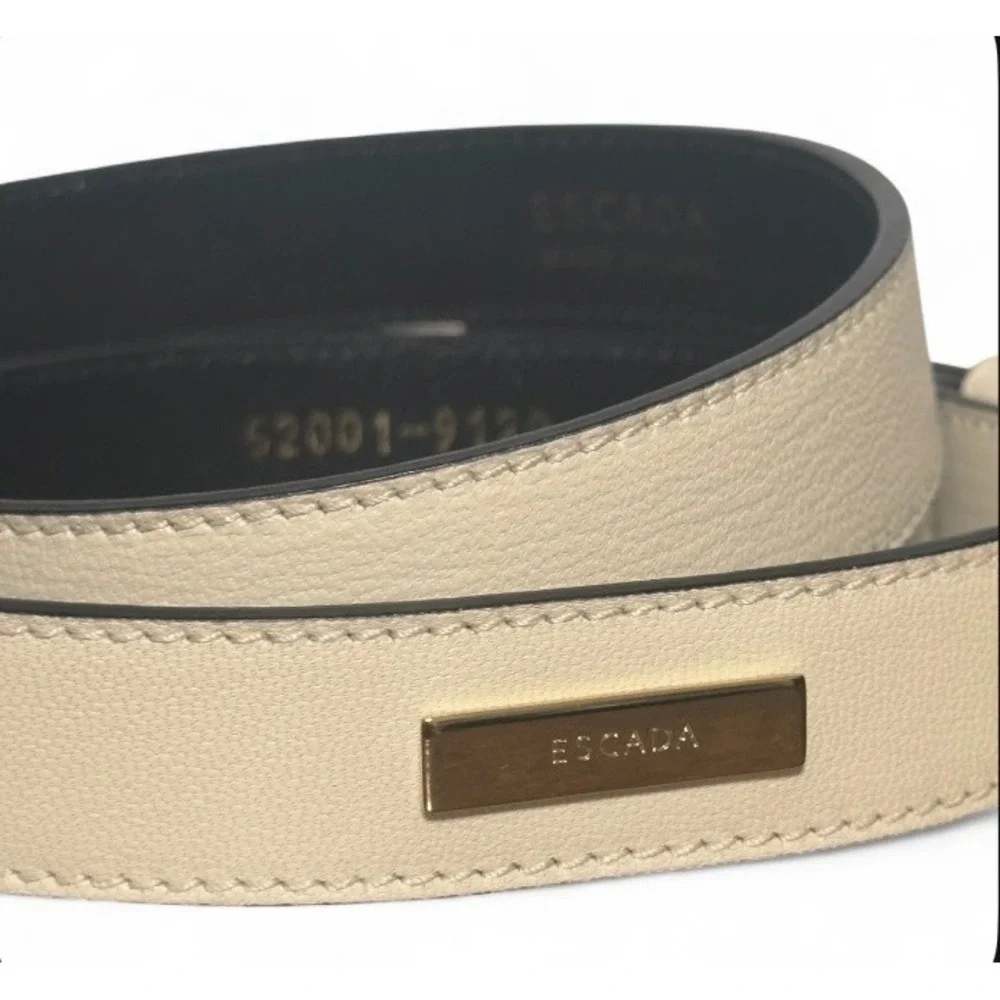 Escada Womens Cream Leather Belt Gold Logo Buckle Made in Italy Sz 42 52001-9120
